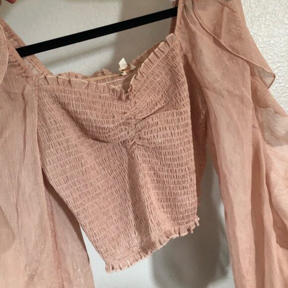 Miss Lola Top - Picture 1 of 3